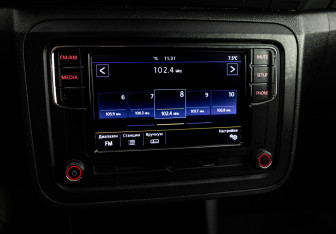 Подержанный автомобиль Skoda Fabia Hatchback 2012 года (14 фото)