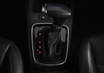 Подержанный автомобиль Kia Rio Hatchback 2017 года (17 фото)