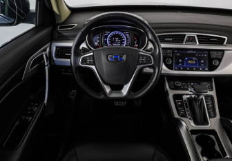 Подержанный автомобиль Geely Atlas 2018 года (11 фото)