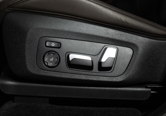 Подержанный автомобиль BMW X3 2019 года (16 фото)