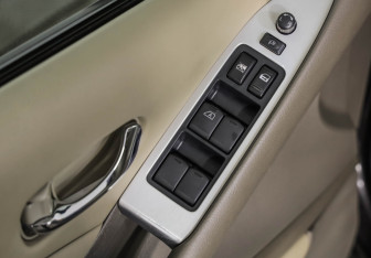 Подержанный автомобиль Nissan Murano Suv 2012 года (22 фото)