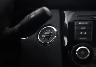 Подержанный автомобиль Nissan X-Trail 2021 года (21 фото)