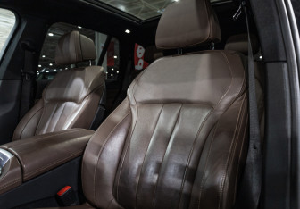 Подержанный автомобиль BMW X5 2020 года (20 фото)