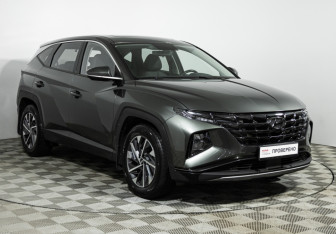 Подержанный автомобиль Hyundai Tucson 2022 года (3 фото)
