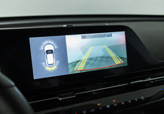 Подержанный автомобиль Omoda C5 2024 года (15 фото)