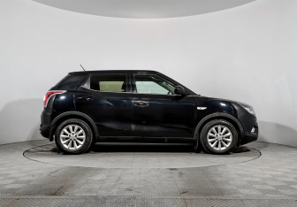 Подержанный автомобиль SsangYong Tivoli 2016 года (4 фото)