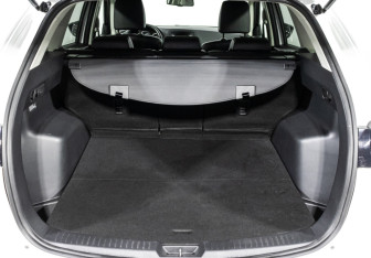 Подержанный автомобиль Mazda CX-5 2014 года (15 фото)