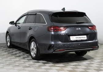 Подержанный автомобиль Kia Ceed Wagon 2021 года (7 фото)