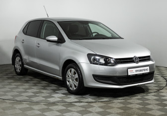 Подержанный автомобиль Volkswagen Polo Hatchback 2012 года (3 фото)