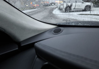 Подержанный автомобиль Jaguar F-Pace 2018 года (46 фото)