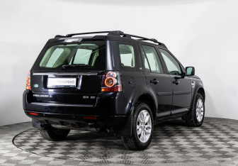 Подержанный автомобиль Land Rover Freelander 2014 года (5 фото)