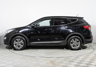 Подержанный автомобиль Hyundai Santa Fe 2014 года (8 фото)