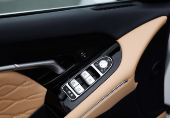 Подержанный автомобиль Voyah Free 2023 года (28 фото)