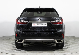 Подержанный автомобиль Lexus RX 2018 года (6 фото)