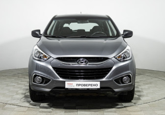 Подержанный автомобиль Hyundai ix35 2014 года (2 фото)