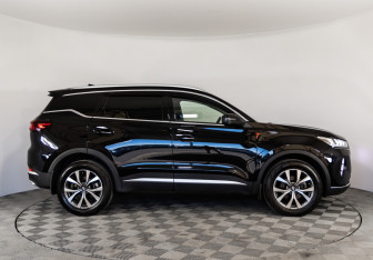 Подержанный автомобиль Chery Tiggo 7 Pro Max 2023 года (4 фото)