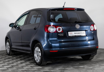 Подержанный автомобиль Volkswagen Golf Plus 2008 года (7 фото)