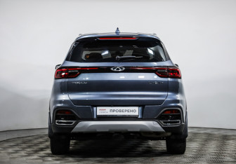 Подержанный автомобиль Chery Tiggo 8 2022 года (6 фото)