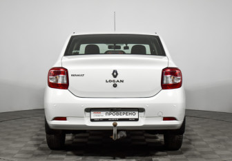 Подержанный автомобиль Renault Logan Sedan 2018 года (6 фото)