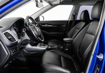Подержанный автомобиль Kia Seltos 2020 года (20 фото)