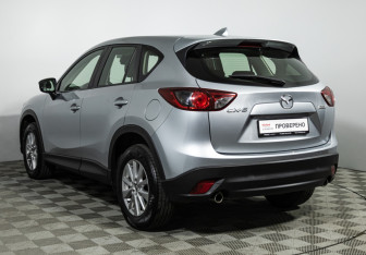 Подержанный автомобиль Mazda CX-5 2016 года (14 фото)