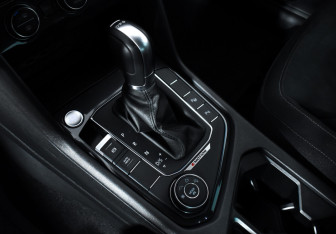 Подержанный автомобиль Volkswagen Tiguan 2018 года (11 фото)