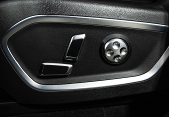 Подержанный автомобиль Geely Tugella 2023 года (15 фото)