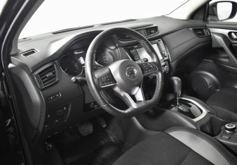 Подержанный автомобиль Nissan Qashqai 2019 года (9 фото)
