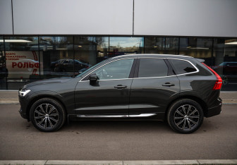 Подержанный автомобиль Volvo XC60 2018 года (7 фото)
