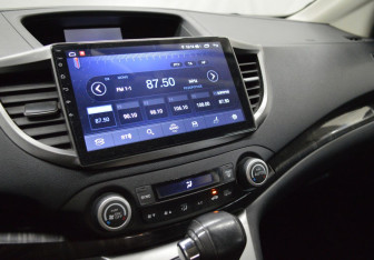 Подержанный автомобиль Honda CR-V 2014 года (14 фото)