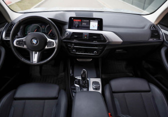 Подержанный автомобиль BMW X3 2019 года (7 фото)