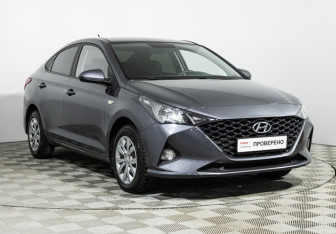 Подержанный автомобиль Hyundai Solaris Sedan 2021 года (3 фото)