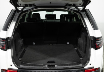 Подержанный автомобиль Land Rover Discovery Sport 2021 года (24 фото)