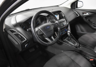 Подержанный автомобиль Ford Focus Wagon 2019 года (9 фото)