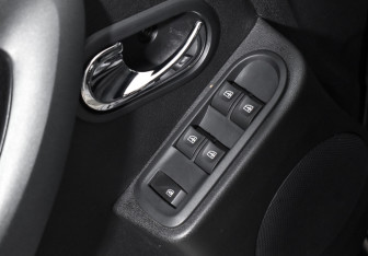 Подержанный автомобиль Renault Duster 2020 года (10 фото)