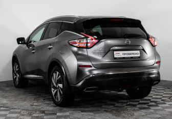 Подержанный автомобиль Nissan Murano Suv 2018 года (7 фото)