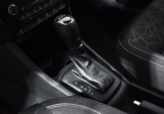 Подержанный автомобиль Skoda Rapid Liftback 2019 года (11 фото)