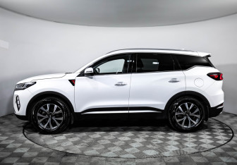 Подержанный автомобиль Chery Tiggo 7 Pro Max 2023 года (2 фото)