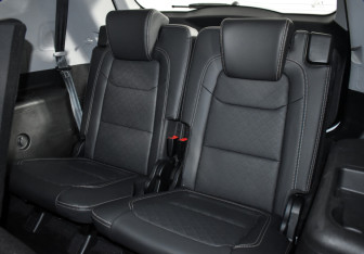 Подержанный автомобиль Chery Tiggo 8 2023 года (13 фото)
