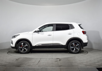 Подержанный автомобиль Chery Tiggo 4 Pro 2022 года (8 фото)