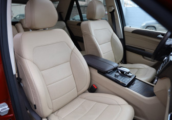 Подержанный автомобиль Mercedes-Benz GLE 2016 года (30 фото)