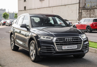 Подержанный автомобиль Audi Q5 2019 года (5 фото)