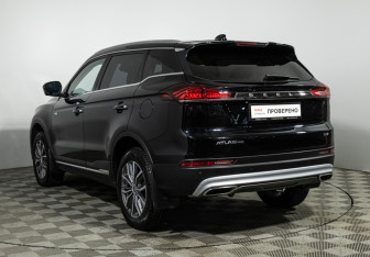 Подержанный автомобиль Geely Atlas Pro 2022 года (7 фото)