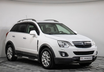 Подержанный автомобиль Opel Antara 2014 года (3 фото)