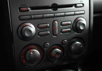 Подержанный автомобиль Mitsubishi Galant Sedan 2008 года (14 фото)