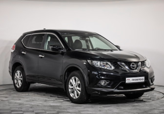 Подержанный автомобиль Nissan X-Trail 2017 года (3 фото)