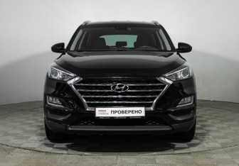 Подержанный автомобиль Hyundai Tucson 2020 года (2 фото)