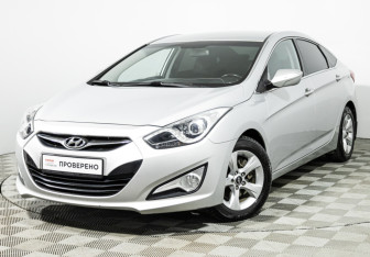 Подержанный автомобиль Hyundai i40 Sedan 2014 года (1 фото)