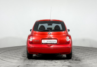 Подержанный автомобиль Nissan Micra Hatchback 2006 года (6 фото)