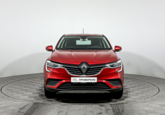 Подержанный автомобиль Renault Arkana 2021 года (2 фото)
